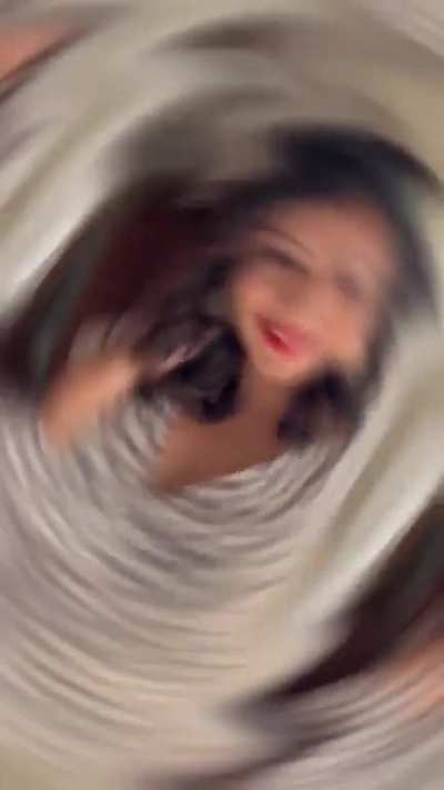 Roshni Vineeth 🤍🤤
