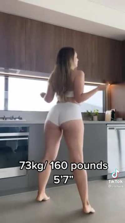damn she thick