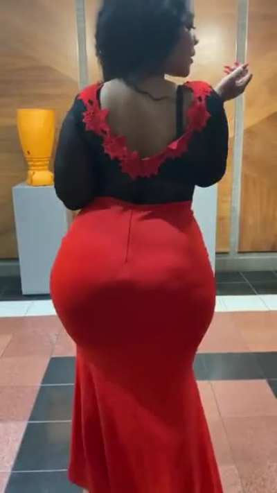 A wife 😍🍑🔥🔥🇧<wbr>🇼