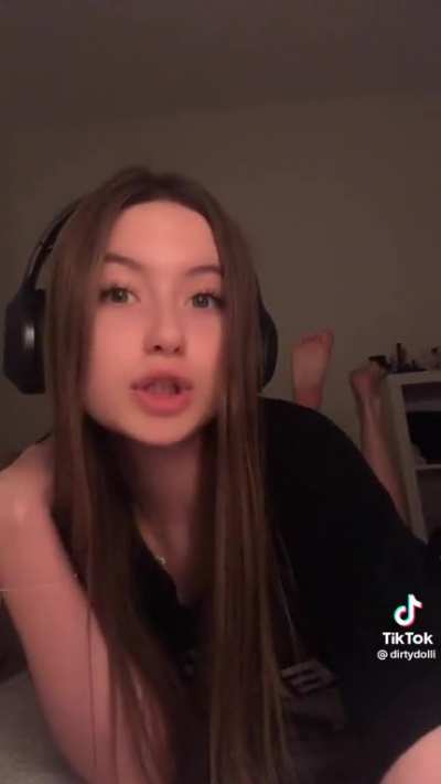 TikTokFeet - Video #1487