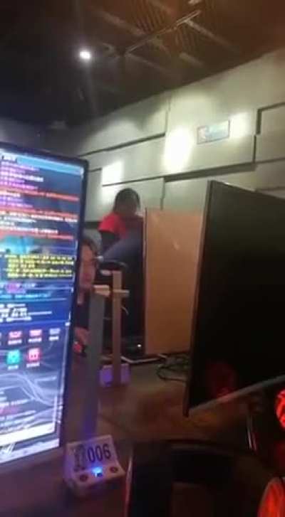 Stop gaming 🤬