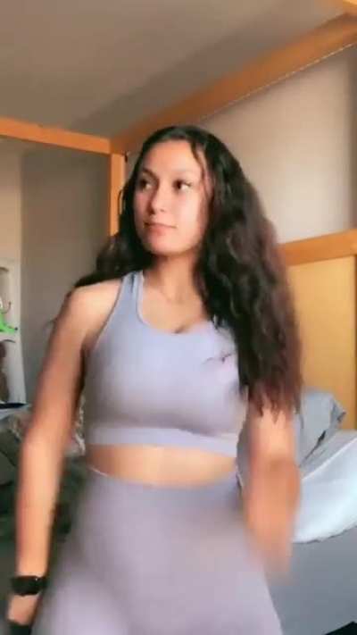 Jiggly 🤤