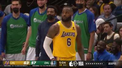 [Highlight] Lebron just making stuff up mid-air on the deadball dunk attempt