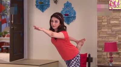 Saumya Tandon Feet