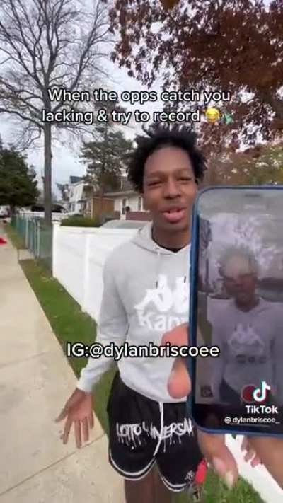 😂😂