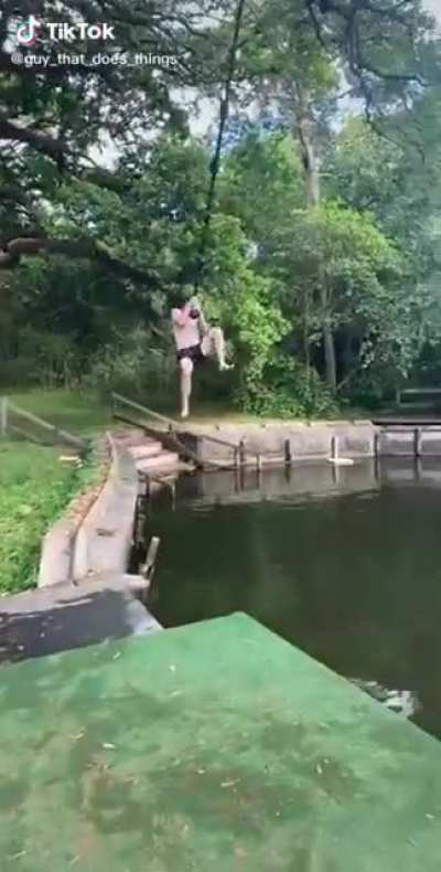 Aye 😳