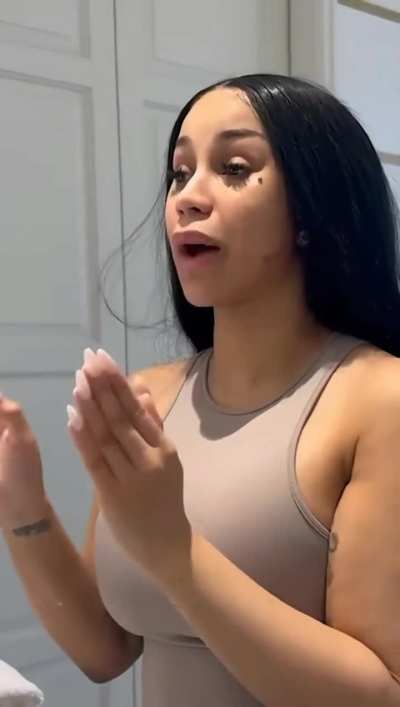 Goddess Cardi