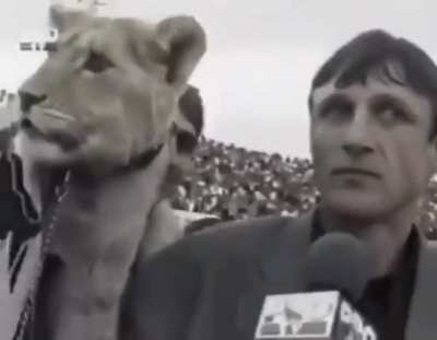 🎤🦁
