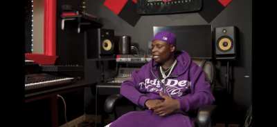 Numbaa Sixx (WestSavannah/1100/PurpleBaby💜) Explains Luhh Weezy (EastSavannah/611/1027/OTH/JOG) Ducking In The County