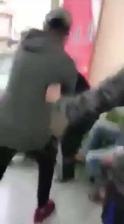 Slipper slapping