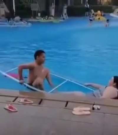 Теперь это подво<wbr>дная лодка