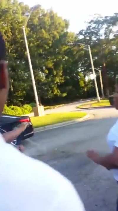 Big girl fghit in the hood pt1