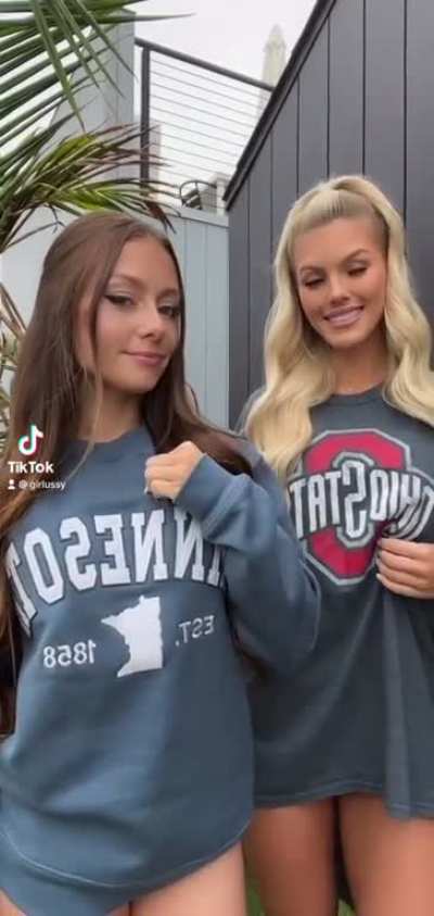 First ever a Girl/ Girl video with her 🤩🤍💙🌽🌟