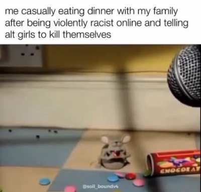 🗿🗿🗿🗿 I’m eating
