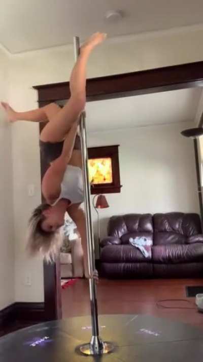 Pole therapy🥰