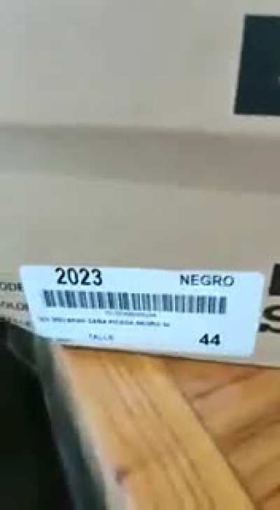 Cuando compren por internet eviten vendedores que envian por Correo Argentino (mas detalles en el comentario mas viejo)
