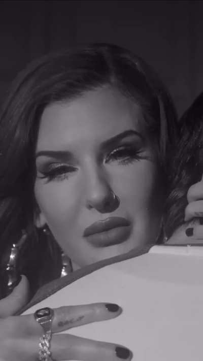JUSTINA VALENTINE