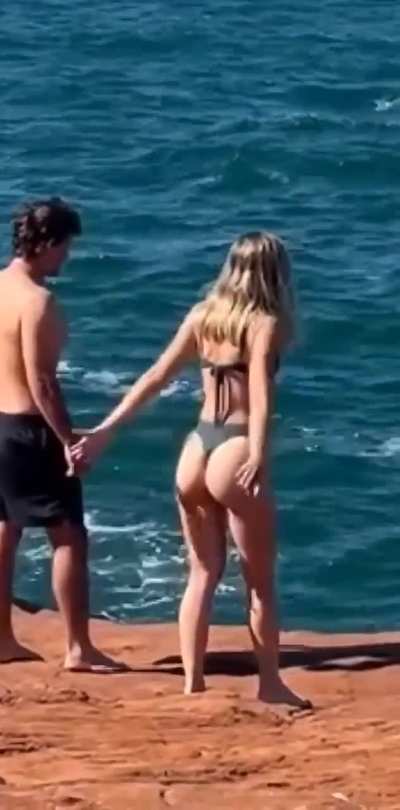 Ludivine en bikini