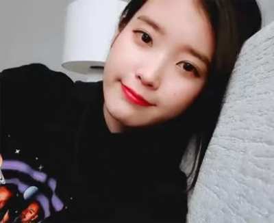 IU