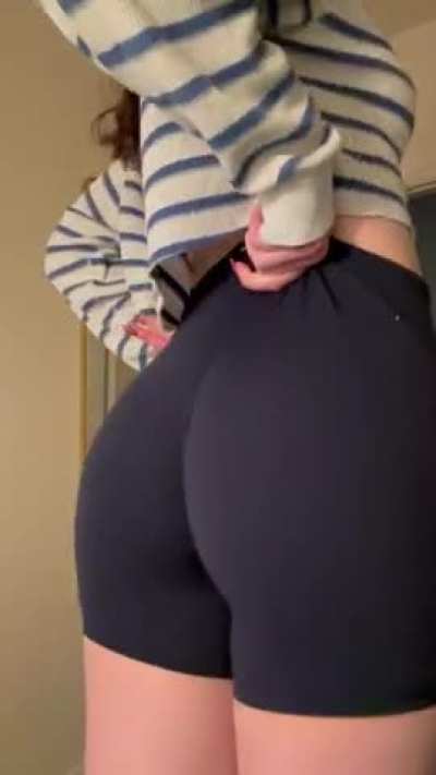 I like to give myself a wedgie
