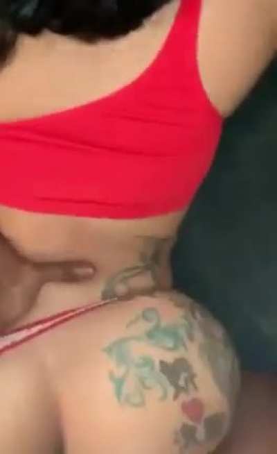 🦦