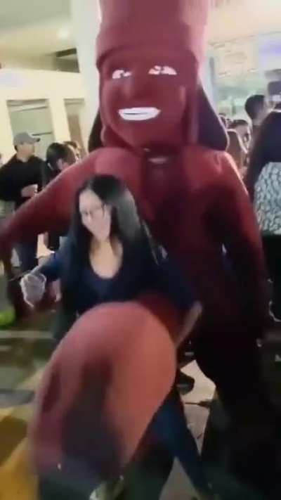 Mientras tanto en peru