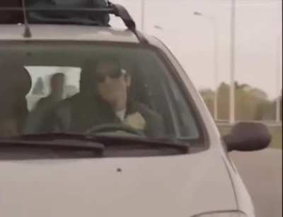 Yo y los pibes en camino al cine: