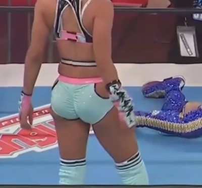 Mercedes Mone