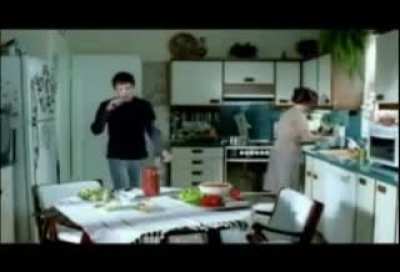 Bu reklam günümüzde çekilseydi neler olurdu bilemiyorum
