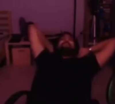 Petition to make this the new Mutahar laugh.