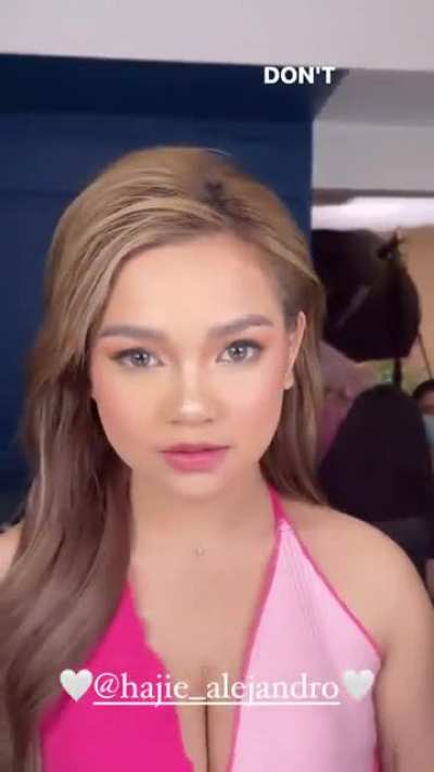 Xyriel Manabat
