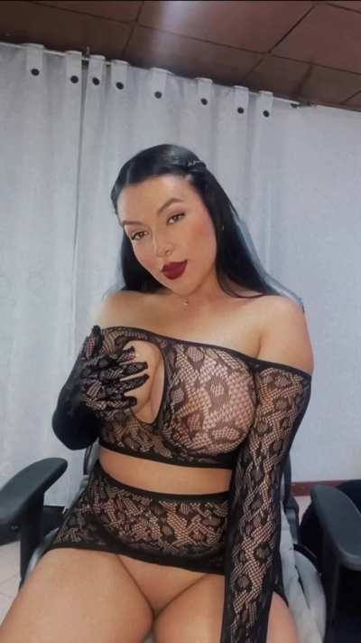 Eroticism characterizes me and it makes you horny 🥵