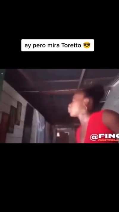 pero mira toreto 😎