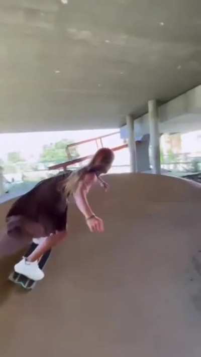 Kudos to this skateboarder and especially the cameraman 🔥
