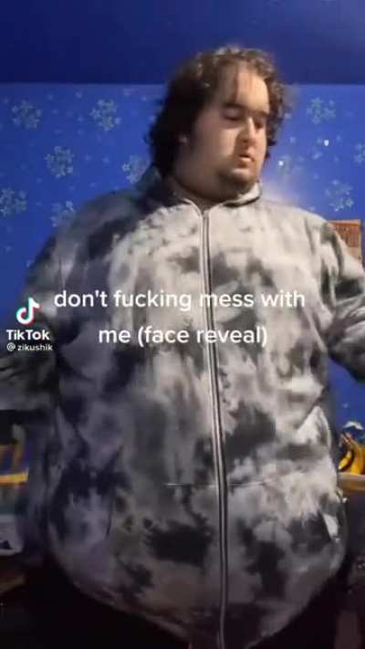 When a tub of sh*t thinks he’s the sh*t