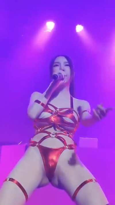 Mc mira