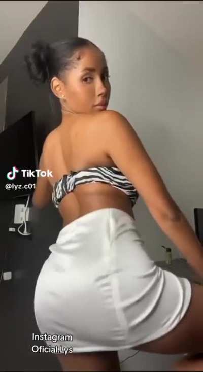 @lyz.c01