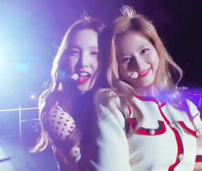 Sana & Nayeon