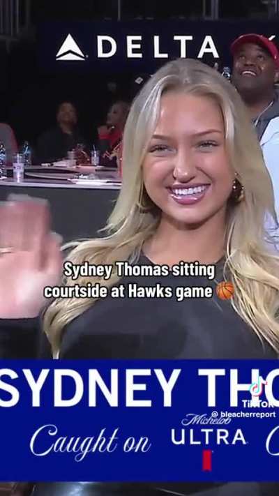 Sydney spotted at a game