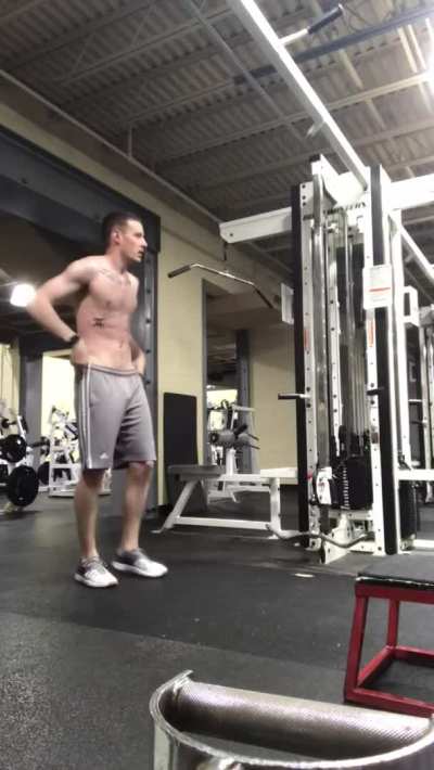 [m] I need a workout buddy
