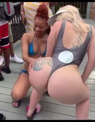 PAWG Drunk Ass
