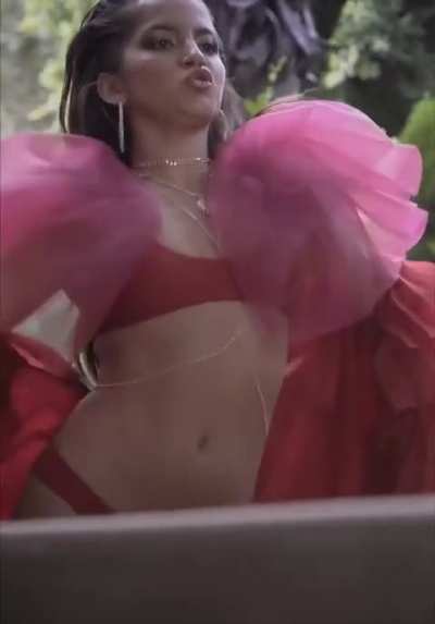 Isabela Merced