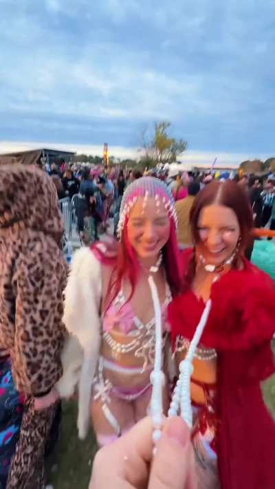 what’s better than 1 rave girl on a leash? 2 rave girls duh ;)