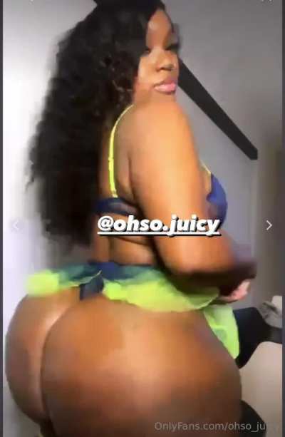 BBL loves stand up @ ohso.juicy