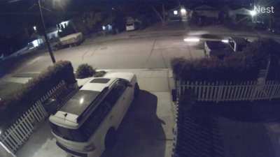 Happy Thanksgiving. Someone was in a hurry to get home last night. Best with sound on.