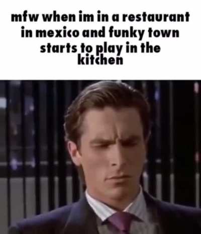 🤨