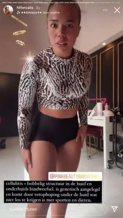 Cameltoe Ass & Legs 😍