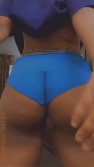 Oh my goodn<wbr>ess🍑🤤<wbr>🤤
