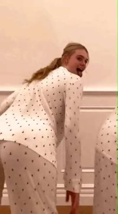Elle Fanning