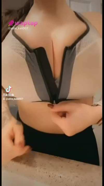 [Discord James<wbr>uk90m<wbr>#9670<wbr>] lets get intimate and have a bromance while we look at hot babes together